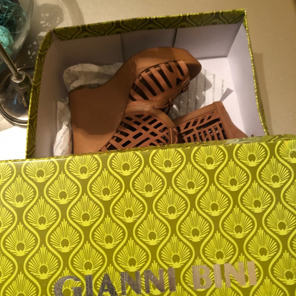 Brown leather wedge heels